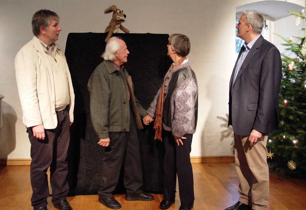 Ingo Woitke, Dieter und Gisela Kieselstein, Jens Welsch bei Ausstellungseröffnung